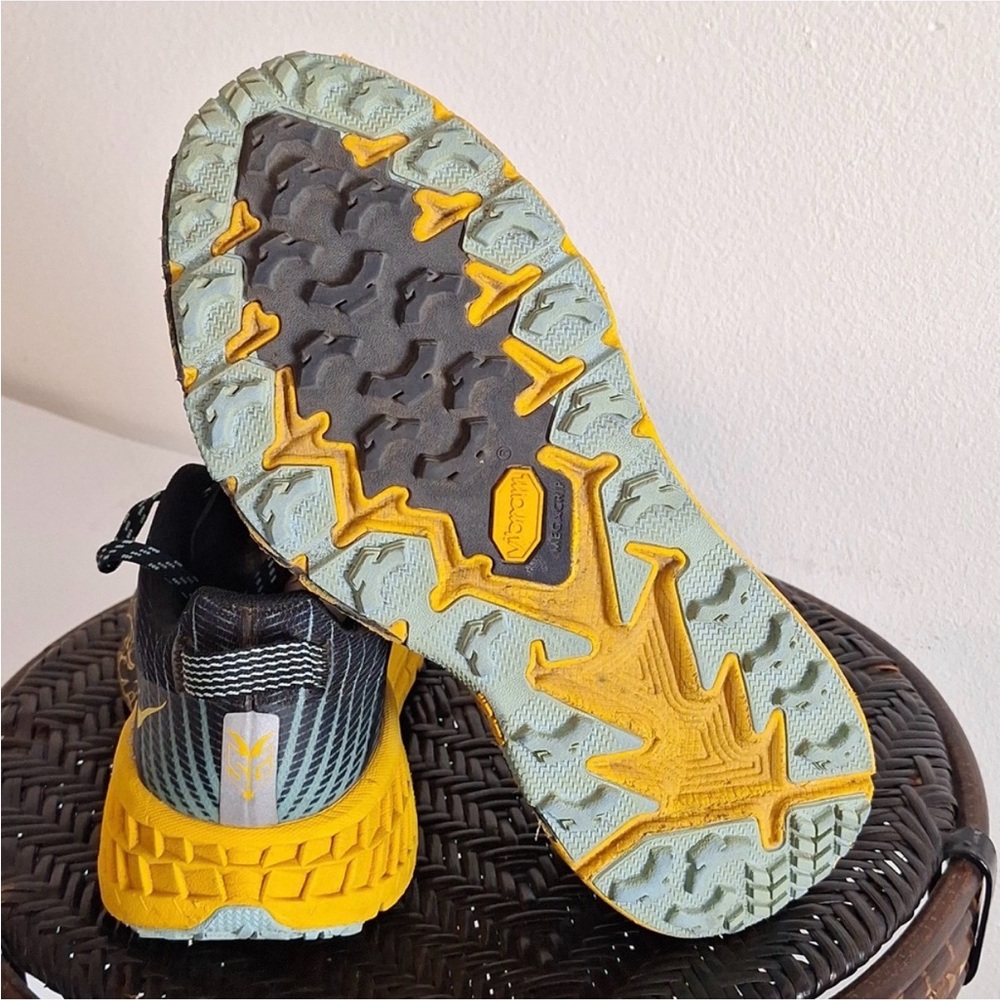 EUC Hoka One One Speedgoat 4 Women Sz 9 Trail Running Hiking Shoes - Picture 10 of 10